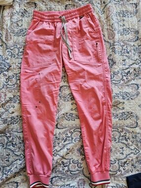 Mediclo Medium TENCEL Scrub Jogger Bottoms